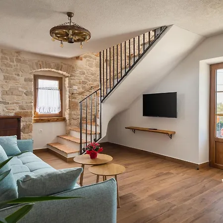 Cozy In Vabriga With House A Panoramic View Feriehus Tar-Vabriga