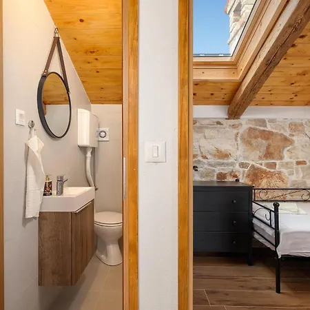 Gorgeous In Vabriga With Wifi Nyaraló