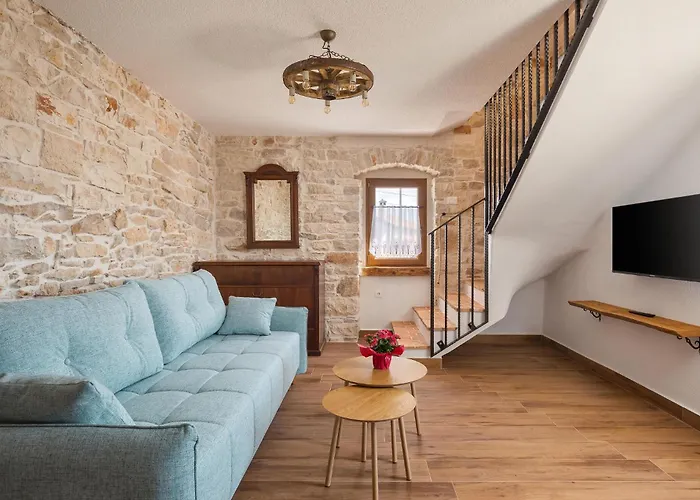 펜션 Gorgeous In Vabriga With Wifi